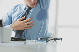  Как да се отървете от изпотяване на подмишниците