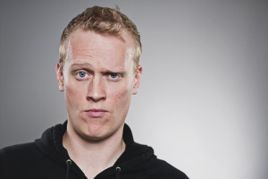  Как да се научим да вдигаме една вежда