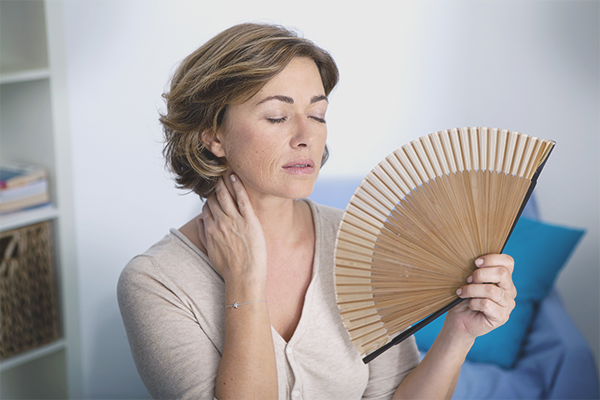 Как да се отървете от горещи вълни по време на менопаузата