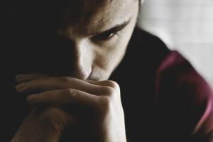  Как да спрете да обичате момиче