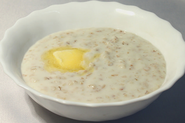 Как да готвя овесена каша с мляко