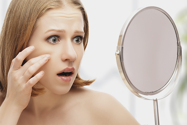 Черни точки на лицето