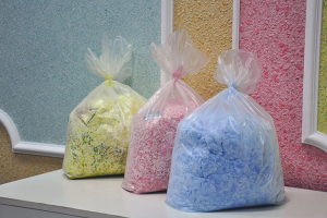  Как да премахнете течния тапет от стената