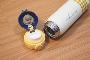  Как да се чисти термос от чай нападение