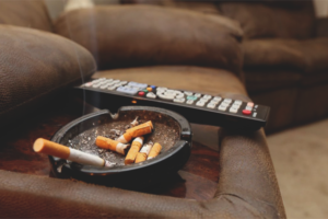  Как да се отървем от миризмата на тютюн в апартамента