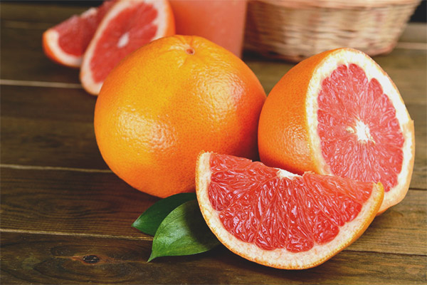 Какво е полезен грейпфрут за жени и мъже?