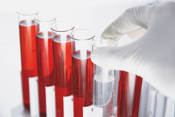 Как да почистите кръвта от алкохола